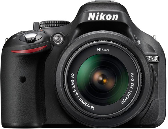 Nikon D5200 24.1 MP with 18-55mm Zoom Lens